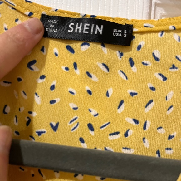 Yellow Maxi Front-tie Dress - Picture 2 of 3